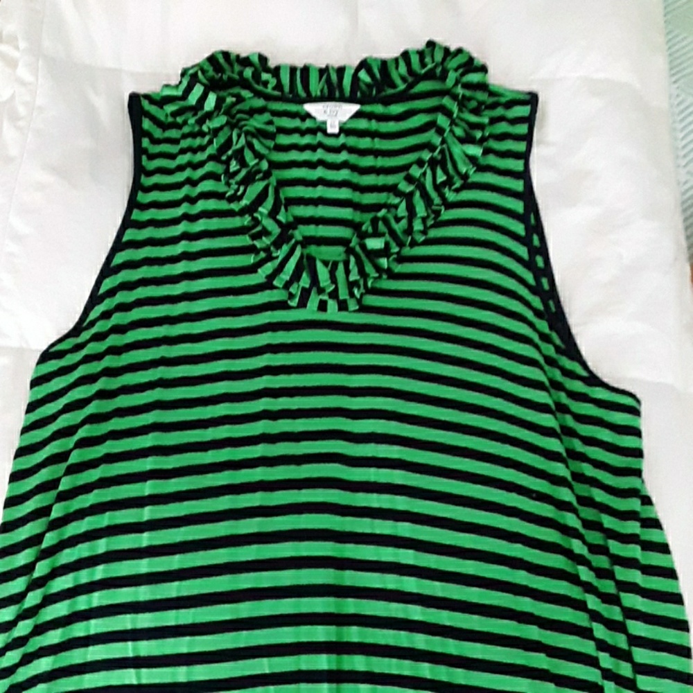 Crown & Ivy tank.